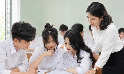 Giáo viên trung học nghề được xếp lương thế nào?
