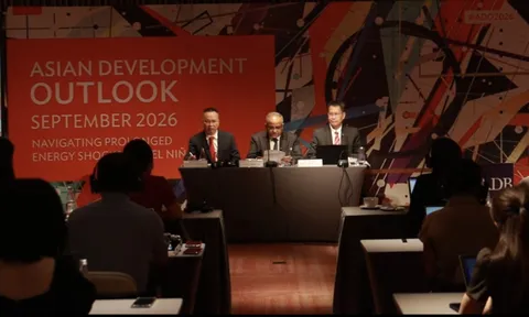 ADB nâng dự báo tăng trưởng kinh tế Việt Nam năm 2026 lên 7,8%
