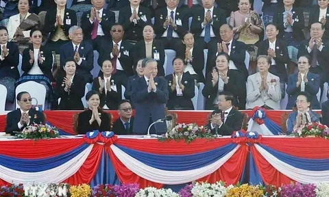 Tổng Bí thư Tô Lâm và Phu nhân dự Lễ kỷ niệm 50 năm Quốc khánh Lào