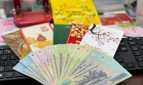 Làm việc theo chế độ hợp đồng có được hưởng tiền thưởng