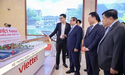 Sớm hình thành các 'tổ hợp công nghiệp kỹ thuật số' bao trùm, quy mô lớn