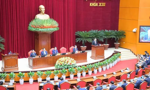 Thông cáo báo chí về ngày làm việc thứ hai và bế mạc Hội nghị Trung ương 15 khoá XIII