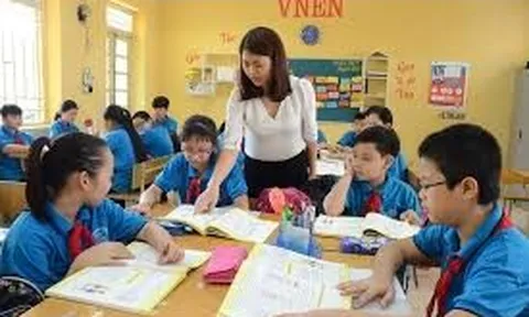 Chuyển hạng giáo viên THCS cần những điều kiện gì?
