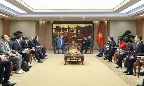Thủ tướng Phạm Minh Chính tiếp Chủ tịch tập đoàn kinh tế tư nhân AFK Sistema lớn nhất của Nga