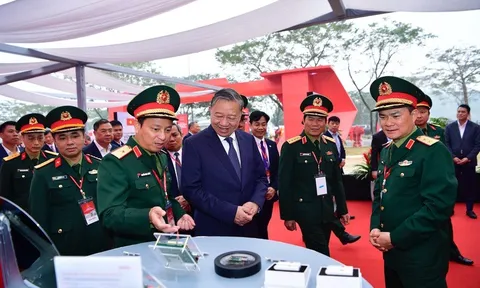 Tổng Bí thư, Thủ tướng dự lễ khởi công nhà máy chế tạo chip bán dẫn đầu tiên tại Việt Nam