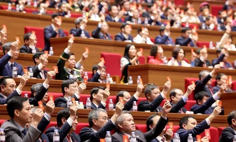 Ngày làm việc thứ ba, Đại hội XIV tiến hành các bước công tác nhân sự, bầu Ban Chấp hành Trung ương khóa mới