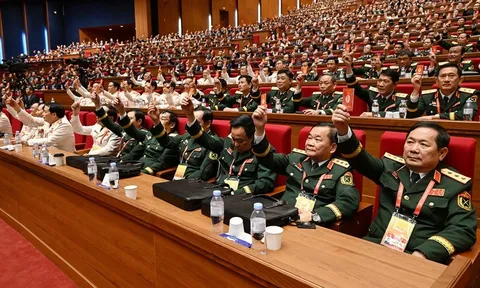 Đại hội XIV của Đảng: Rút ngắn thời gian làm việc 1,5 ngày