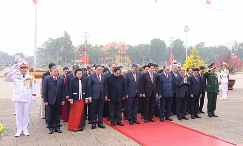 Lãnh đạo Đảng, Nhà nước vào Lăng viếng Chủ tịch Hồ Chí Minh nhân dịp Tết Nguyên đán Bính Ngọ