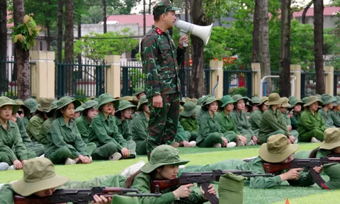 Quy định miễn học phí môn Giáo dục quốc phòng