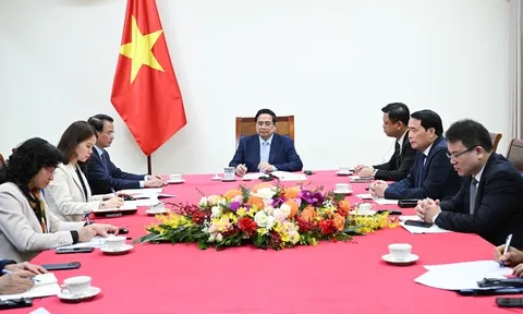 Sẽ hỗ trợ tối đa nhu cầu năng lượng và sẵn sàng thu xếp cho công dân Việt Nam trở về nhà