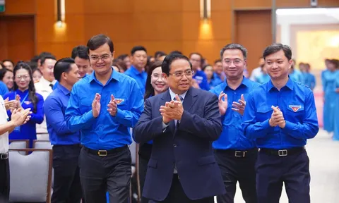 Thủ tướng Phạm Minh Chính gặp mặt Gương mặt trẻ và cán bộ Đoàn tiêu biểu