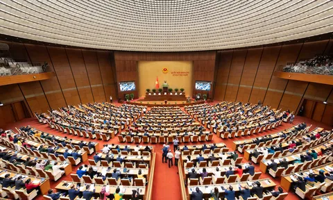 Thông cáo báo chí ngày làm việc đầu tiên Kỳ họp thứ Nhất, Quốc hội khóa XVI