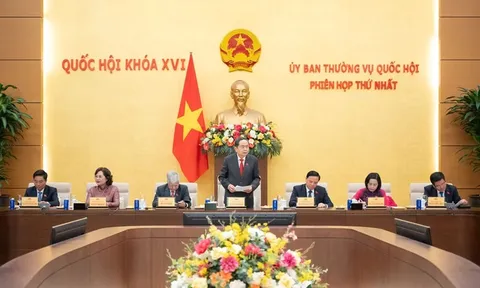 Ủy ban Thường vụ Quốc hội khoá XVI họp Phiên thứ nhất