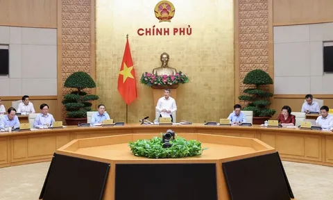 Thủ tướng Lê Minh Hưng chủ trì cuộc họp của Thường trực Đảng ủy Chính phủ và Thường trực Chính phủ