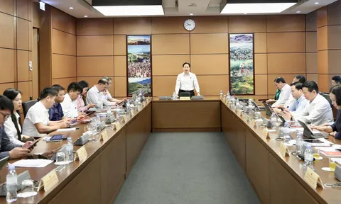 Nâng cao chất lượng cán bộ cơ sở, thúc đẩy tăng trưởng 2 con số