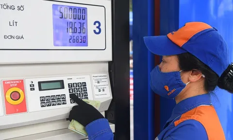 Đại biểu Quốc hội đồng thuận việc ban hành Nghị quyết giảm thuế xăng dầu, nhiên liệu bay