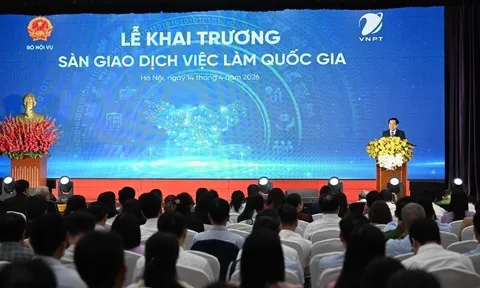 Khai trương Sàn giao dịch việc làm quốc gia - kết nối thị trường lao động