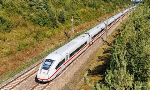 Chính phủ chỉ đạo đẩy nhanh triển khai một số dự án đường sắt