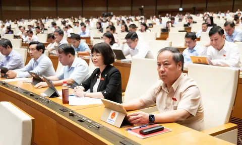 Hôm nay, Quốc hội sẽ thảo luận 4 và thông qua 9 dự án luật