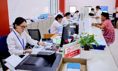 Tháo gỡ những 'điểm nghẽn' trong công tác cán bộ sau sắp xếp, tinh gọn  tổ chức bộ máy