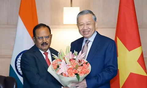 Tổng Bí thư, Chủ tịch nước Tô Lâm tiếp Cố vấn An ninh Quốc gia Ấn Độ Ajit Doval