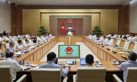Đổi mới tư duy xây dựng và thi hành pháp luật đáp ứng yêu cầu tăng trưởng 2 con số bền vững