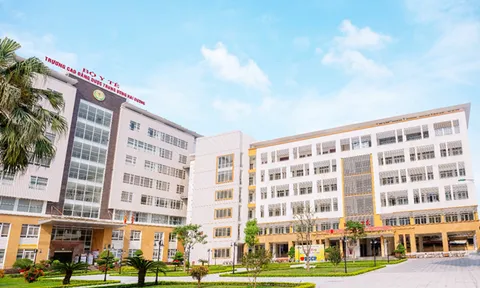 Học song bằng hệ 9+ tại HCCP: Lựa chọn chiến lược cho hành trình nghề nghiệp bền vững