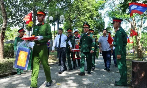 Thủ tướng Lê Minh Hưng dự lễ truy điệu và an táng hài cốt liệt sĩ tại Nghĩa trang Liệt sĩ quốc gia Đường 9