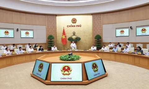Phiên họp Chính phủ thường kỳ tháng 5/2026: Thảo luận tình hình kinh tế - xã hội tháng Năm và 5 tháng đầu năm 2026