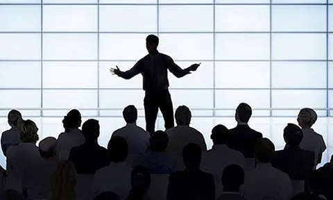 Chính sách hỗ trợ phục vụ đối với các chức danh, chức vụ lãnh đạo