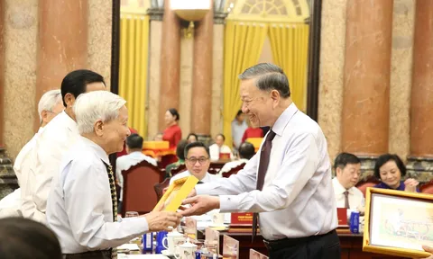 Tổng Bí thư, Chủ tịch nước: Báo chí phải bám sát thực tiễn, tôn trọng sự thật, lấy lợi ích của Nhân dân làm điểm xuất phát