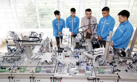 Phó Thủ tướng Lê Tiến Châu: Sẽ hoàn thành đúng tiến độ sắp xếp cơ sở giáo dục nghề nghiệp