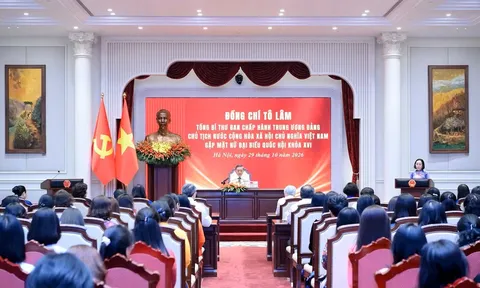 Tổng Bí thư, Chủ tịch nước Tô Lâm: Nữ đại biểu Quốc hội cần phát huy bản lĩnh và trí tuệ trong xây dựng pháp luật