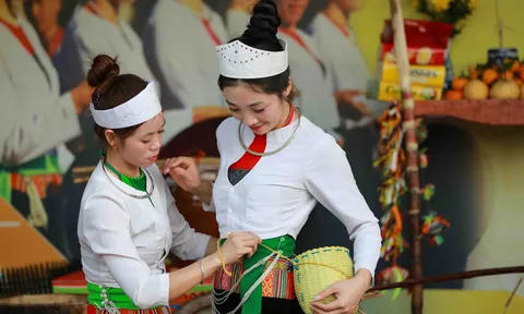 Những vật dụng tre nứa nuôi dưỡng nếp sống Mường