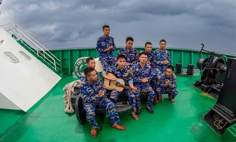 Lính đảo yêu văn nghệ