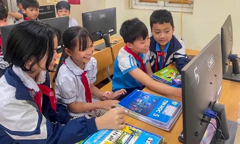 Chạm sóng giữa đại ngàn