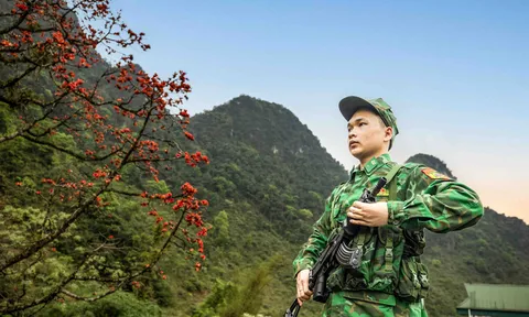 Dấu chân bám đá, lòng dân giữ làng