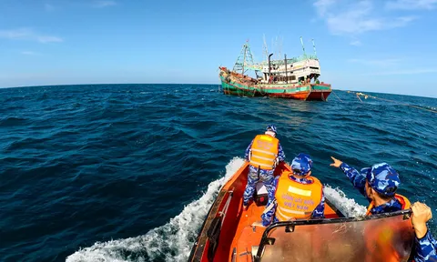 Nghiêm minh chấp pháp, làm điểm tựa cho ngư dân vươn khơi