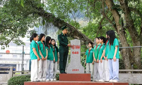 Bài học chủ quyền nơi cửa khẩu