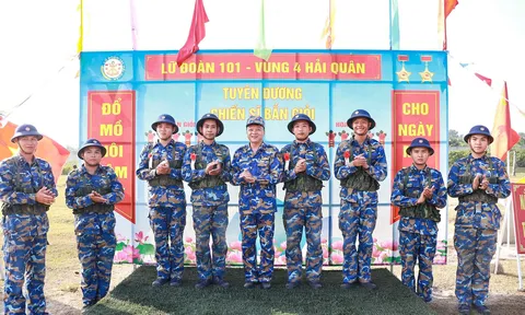 Viên đạn tuổi đôi mươi và lời hứa với người mẹ quá cố