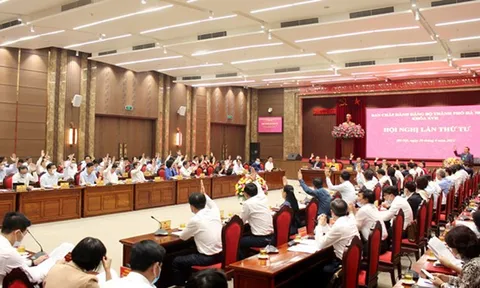Hôm nay, Ban Chấp hành Đảng bộ thành phố Hà Nội xem xét nhiều vấn đề quan trọng
