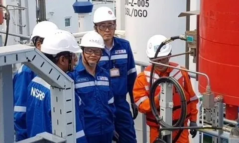 Rút giấy phép đơn vị kinh doanh xăng dầu cố tình găm hàng, tạo khan hiếm