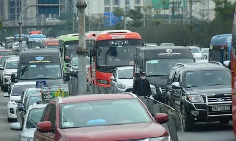 Nhà đầu tư BOT phải xả trạm thu phí khi xảy ra ùn tắc