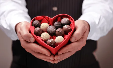 Vì sao socola được chọn là món quà thể hiện tình yêu trong Valentine?