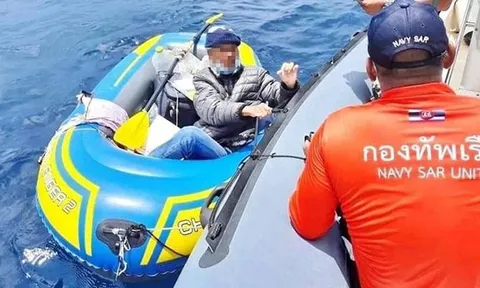 Ly kỳ: Người đàn ông Việt chèo thuyền vượt 2.000km sang Ấn Độ thăm vợ