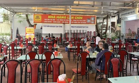 Vì sao các quán bia hơi Hà Nội đua nhau đóng cửa?