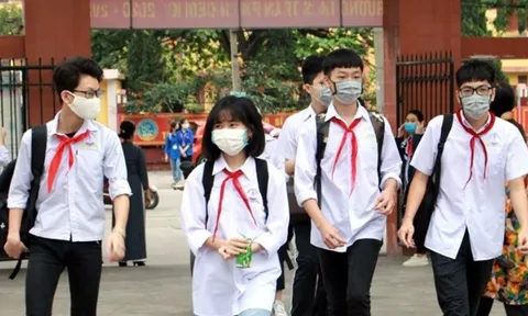 Hà Nội: Lo học sinh trầm cảm, phụ huynh mong con sớm được đến trường
