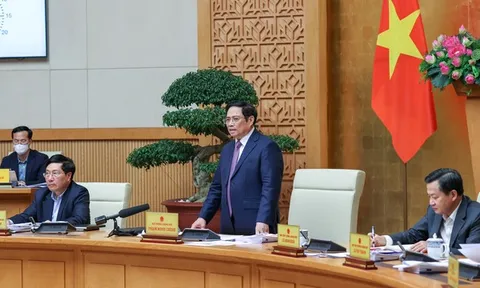 Bằng mọi biện pháp giữ vững ổn định vĩ mô, bảo đảm các cân đối lớn, quyết liệt thúc đẩy phục hồi nhanh, phát triển bền vững