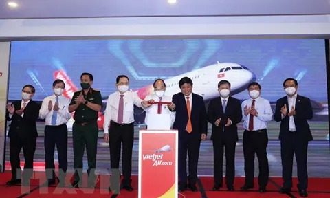 Chủ tịch nước dự công bố khai thác 10 đường bay đến và đi từ Cần Thơ