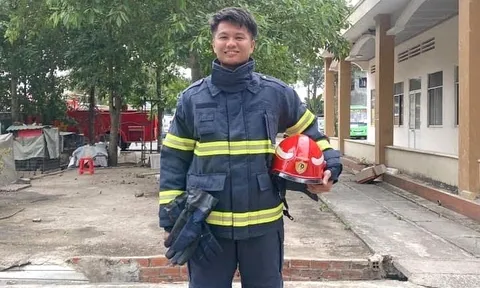Thăng quân hàm đối với đồng chí Thái Ngô Hiếu vì đã có thành tích đặc biệt xuất sắc